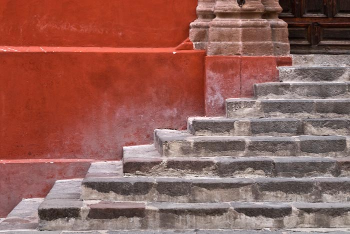 Travel Photography: Photo of steps to building in San Miguel de Allende, Mexico by Randy Romano