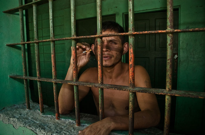 Photo of an inmate at La Reforma, Costa Rica’s maximum-security prison by Michelle Wong.