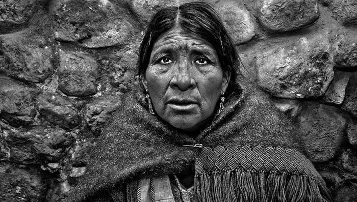 Black and white photo portrait of Bolivian woman by Michelle Wong
