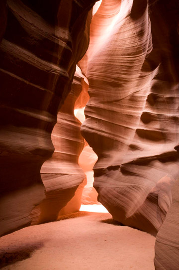 Photo of rock formations in the upper canyon of Antelope Canyon by Piero Leonardi