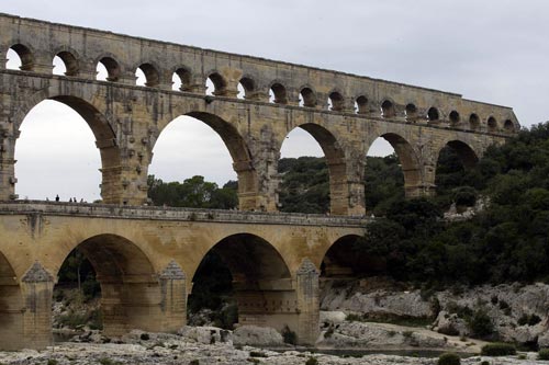 Photo of Pont du Gard Aqueduct by Andy Long