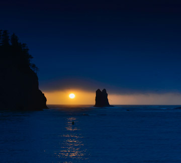 Sunset photo at First Beach Photo on the Olympic Peninsula, Washington by Michael Leggero